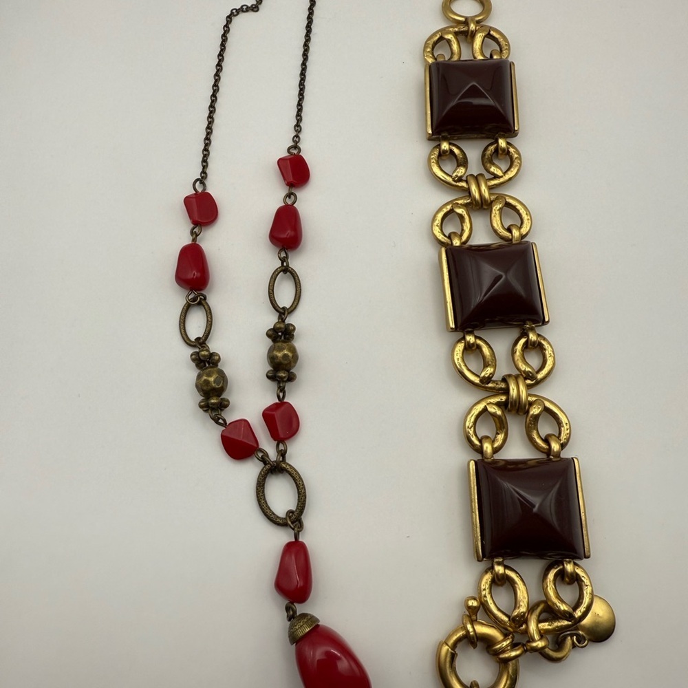 Elegant Red and Gold Necklace and Bracelet Set (2) Lot Beautiful